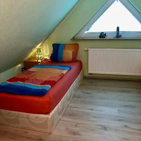 Moderne Fuer 4 Personen In Auf Der Insel Ruegen *